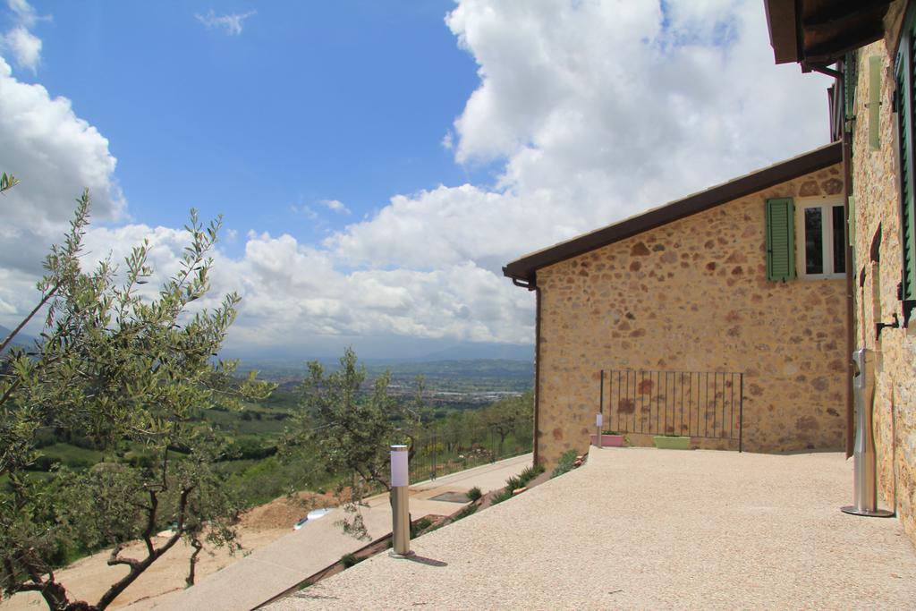 Penzion Pekko Spello Exteriér fotografie